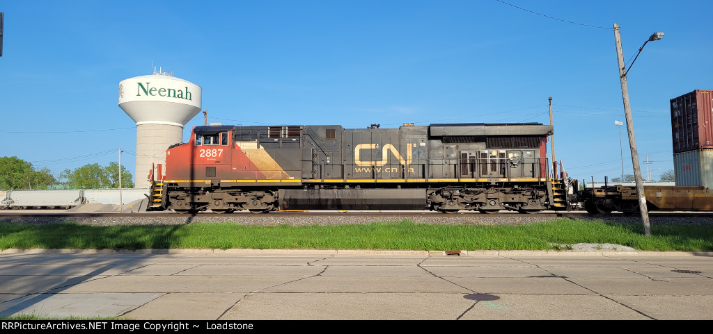 CN 2887